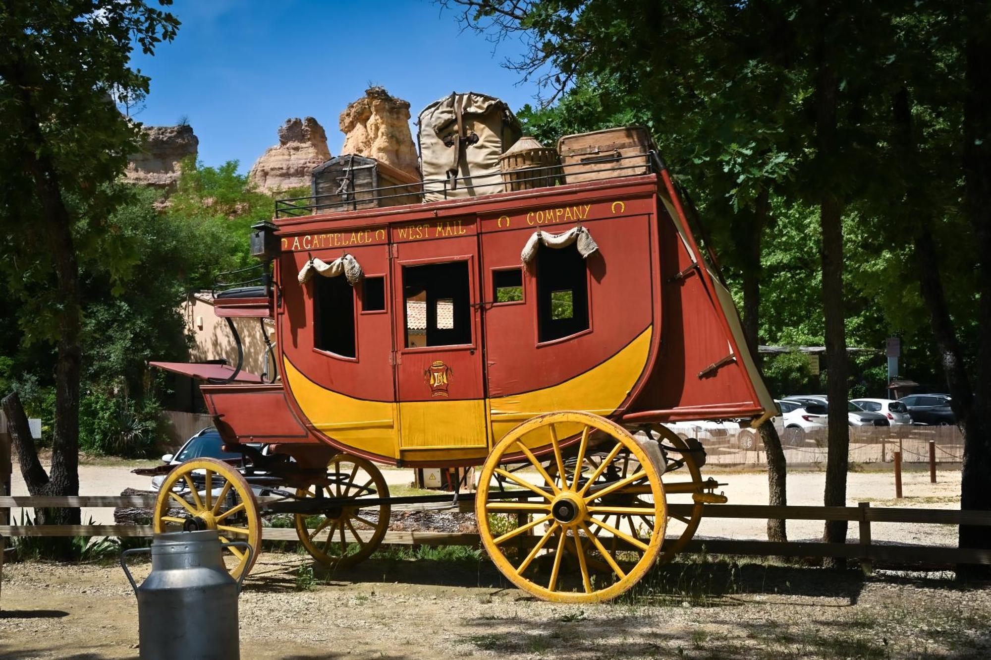 Camping Le Colorado Рюстрель Экстерьер фото