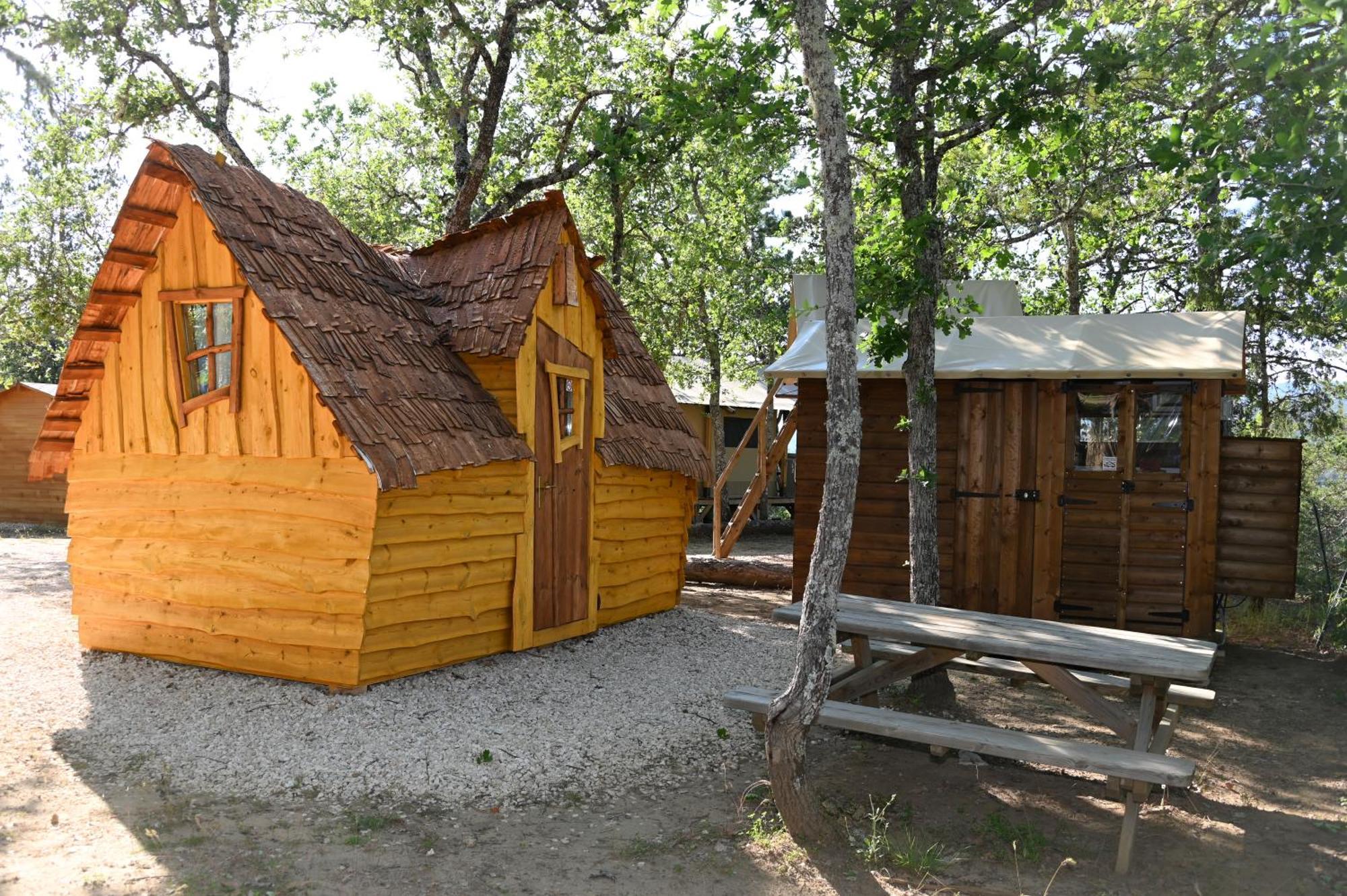 Camping Le Colorado Рюстрель Экстерьер фото