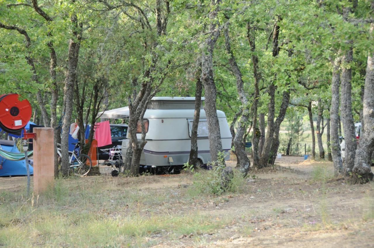 Camping Le Colorado Рюстрель Экстерьер фото